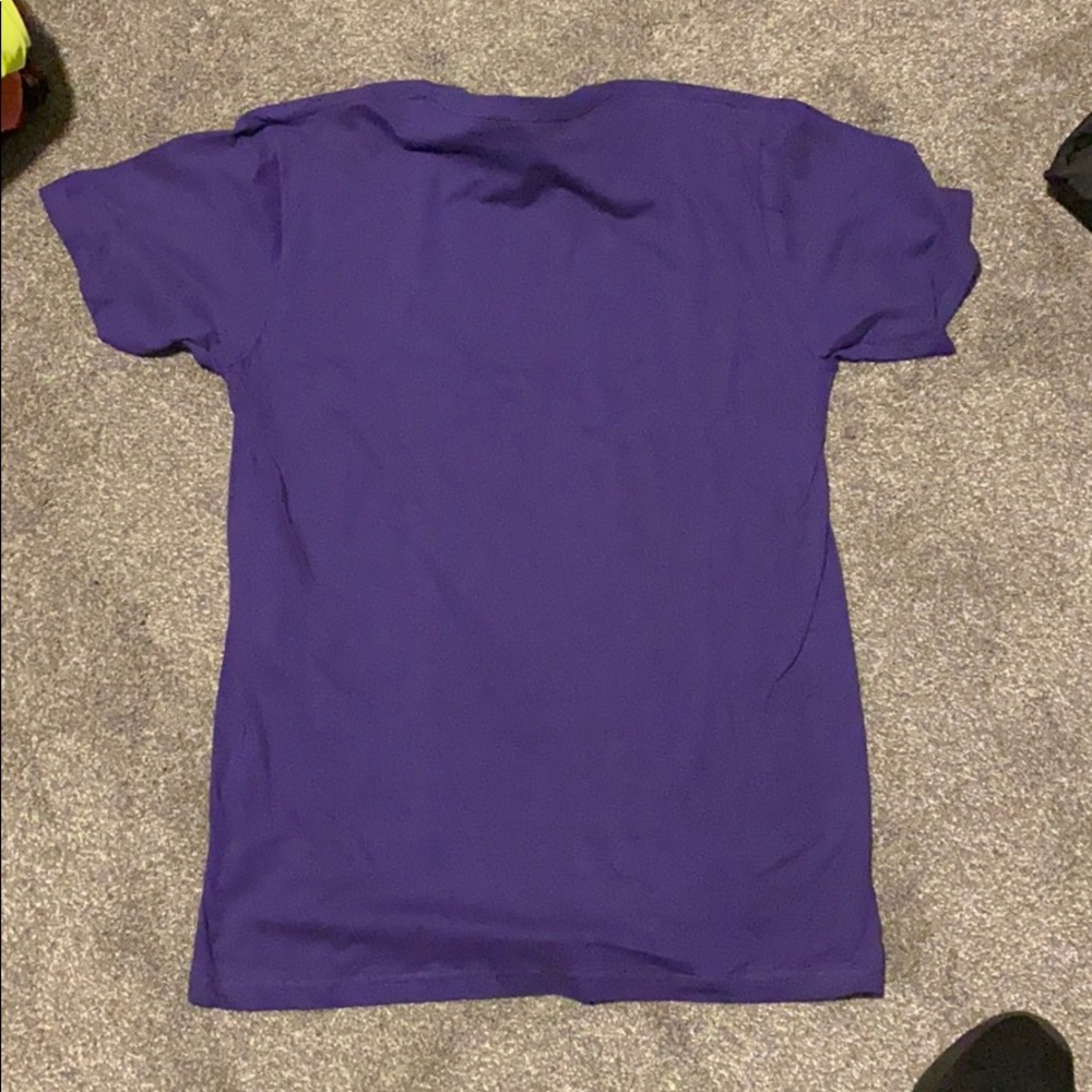 Shirt - Picture 3 of 4